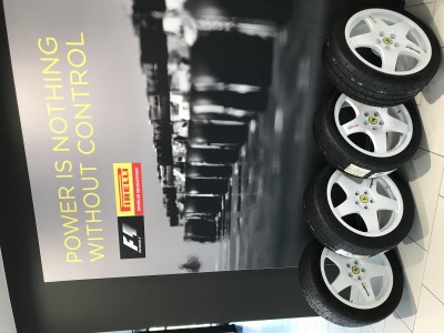 Felgen mit Trofeo Pirelli Semislick -1.jpg