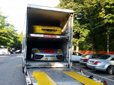 4 Horses in the Truck